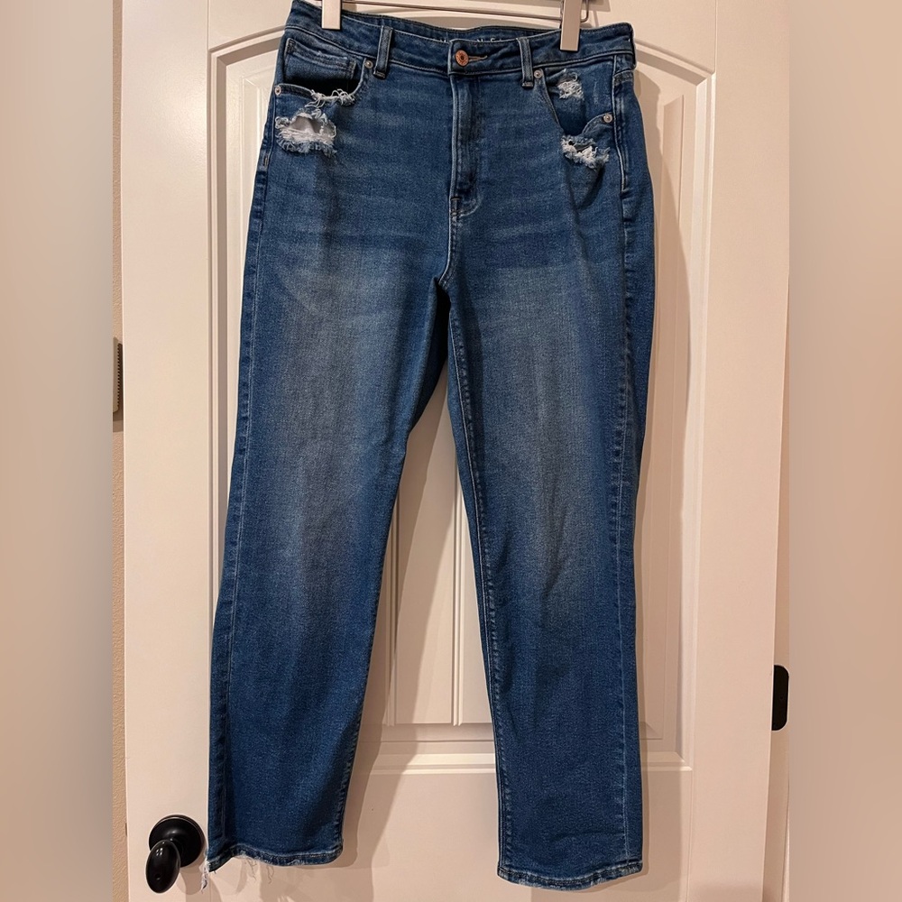 American Eagle Outfitters Blue Distressed Straight Leg Mom Jeans Size 10